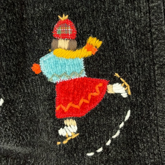 EXC Full Zip Sweater Cardigan Snowflake Ice Skaters Embellishments Women’s PL - Picture 6 of 16